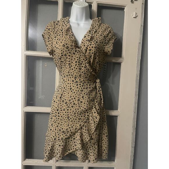 Aritzia Sunday Best Savoy Wrap - Picture 5 of 12